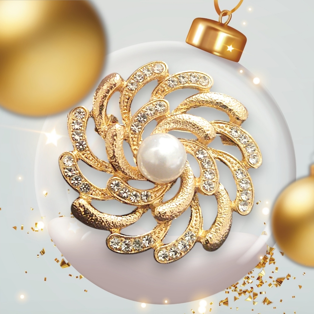 Gold Crystal Pearl Floral Brooch - Women Jewelry